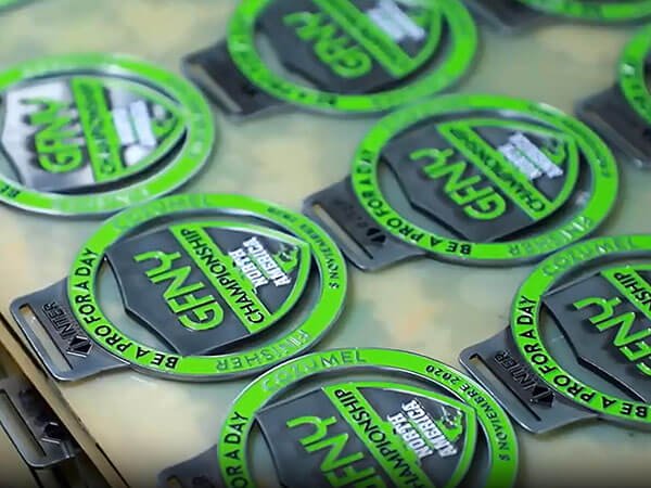 Air-Dried Colored Metal Badges Ready For Assembly | FEILIZTECH Fragrance Accessories
