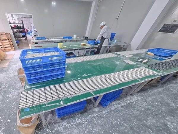 Filled Diatomite Raw Materials Air Drying On Production Line